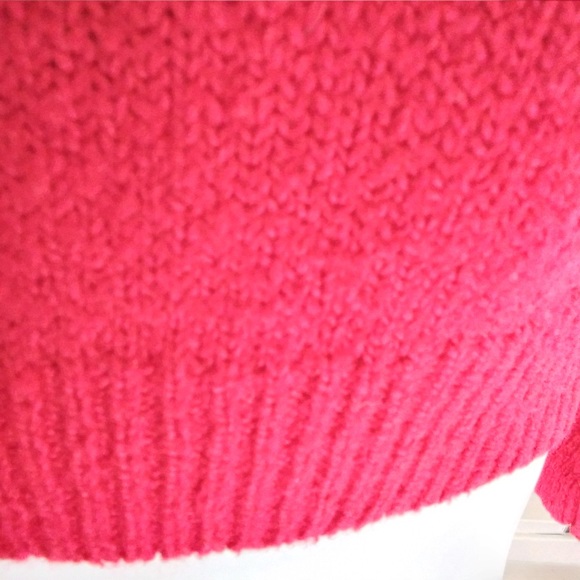 Fair Set Petite Women’s Red Sweater - Picture 6 of 7